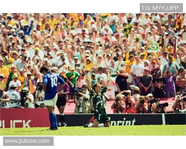 世界杯老足球明星的传奇故事与他们的辉煌岁月回顾