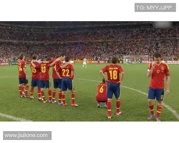 中央海岸对阵悉尼足球比赛直播全程回顾与精彩瞬间分析