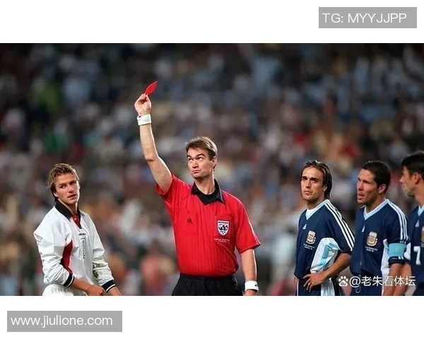 发福后的足球明星们展现不同风采的精彩瞬间大盘点 发福后的足球明星们展现不同风采的精彩瞬间大盘点